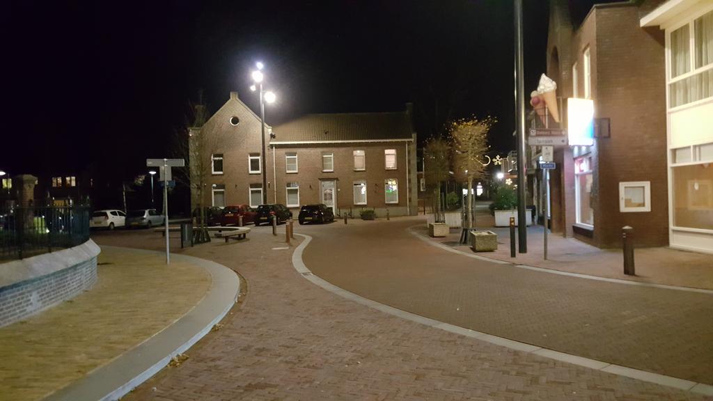 Hotel De Beukelaer Roggel Esterno foto
